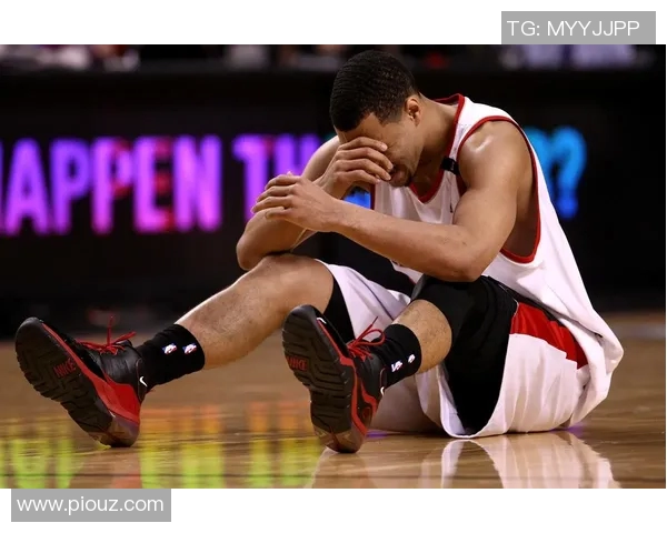 姚明腿伤视频曝光引发球迷热议恢复之路充满挑战与希望