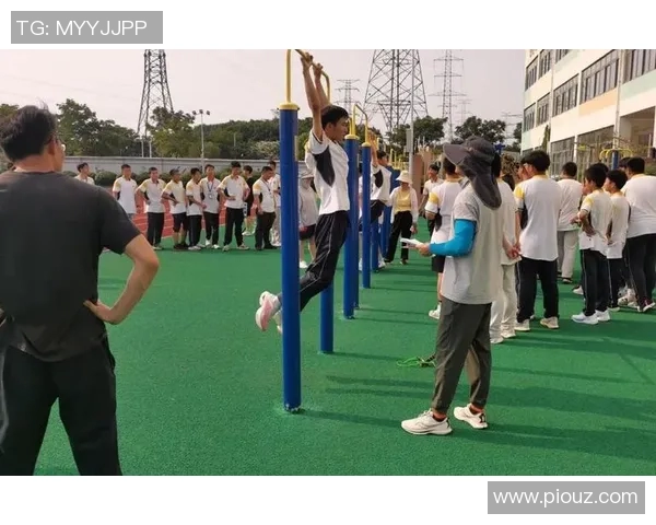 体育锻炼对身体健康心理发展和社交能力提升的多重好处分析